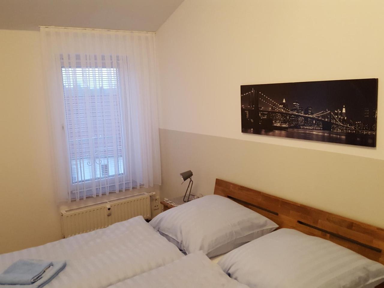 Goldener Anker Hotel Genthin Exterior photo